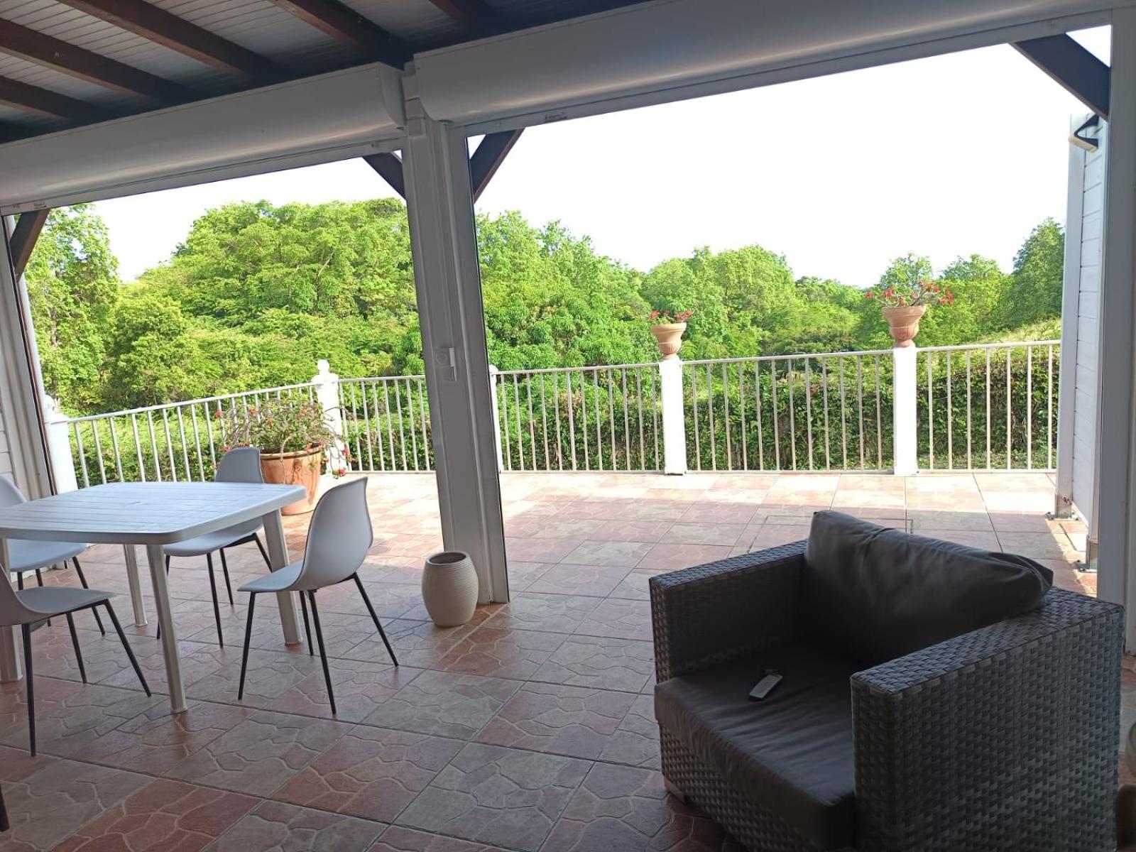 L'Aseta Paradise Grand-Bourg  Exterior photo